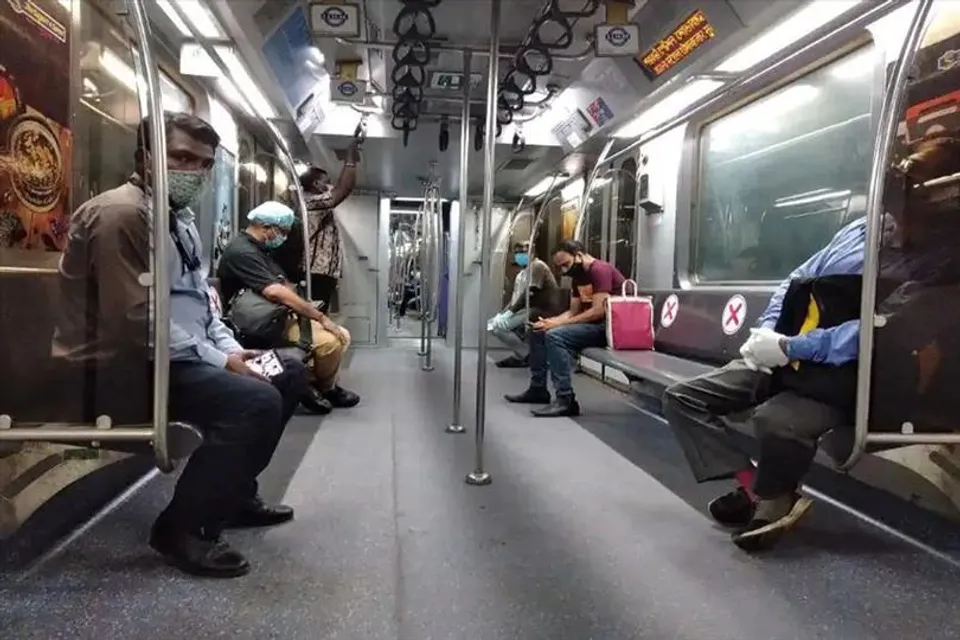 মেট্রো যাত্রীদের জন্য সুখবর, এবার থেকে ৫ মিনিট অন্তর মিলবে ট্রেন