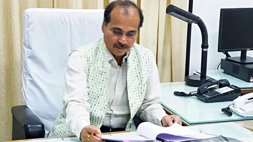 ওম বিড়লাকে চিঠি লিখলেন অধীর রঞ্জন চৌধুরী