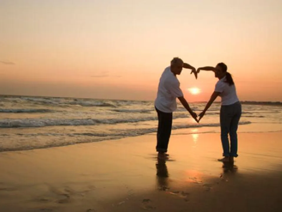 প্রেম আসবে না যাবে?