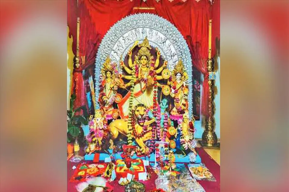 জার্মানিতে বাঙালির জোড়া দুর্গাপুজো