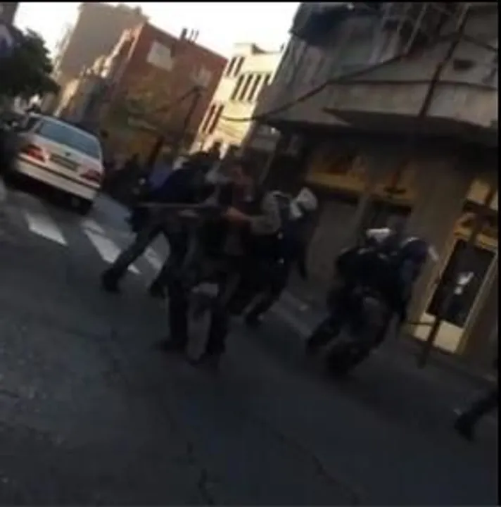 মাহশা আমিনি: ইরানে ফের বিক্ষোভকারী এবং পুলিশের সংঘাত