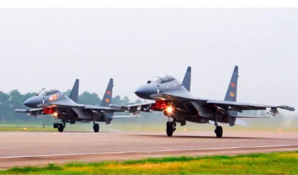 চিনা যুদ্ধবিমানের ভয়ে বাতিল বহু উড়ান