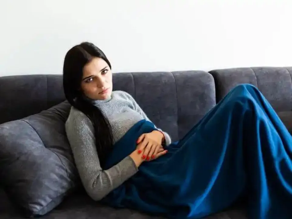 কোলন ক্যান্সার কি এবং  কিভাবে বাঁচবেন এর থেকে?