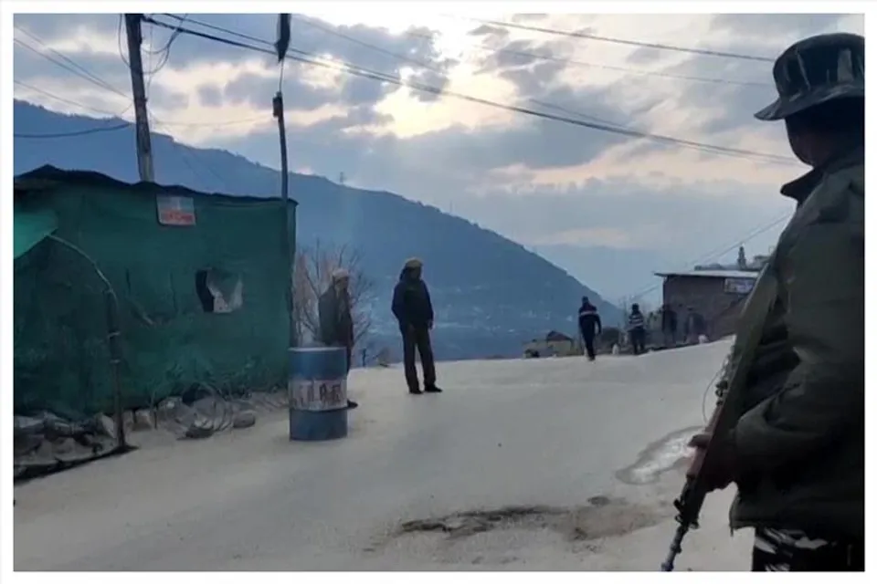 বড় হামলার ছক! পাক অধিকৃত কাশ্মীরে ঘাঁটি তৈরি করছে ১১৮ জন জঙ্গি