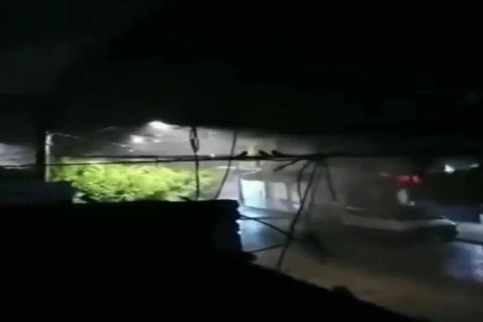 হারিকেন রোজলিন, দেখুন মেক্সিকোয় প্রবেশের পরের মুহূর্তের ভিডিও