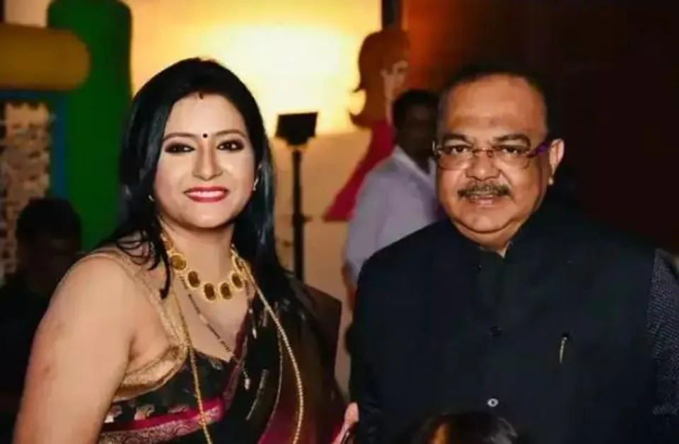 বিশেষ দিনে শোভনকে আদুরে বার্তা বৈশাখীর