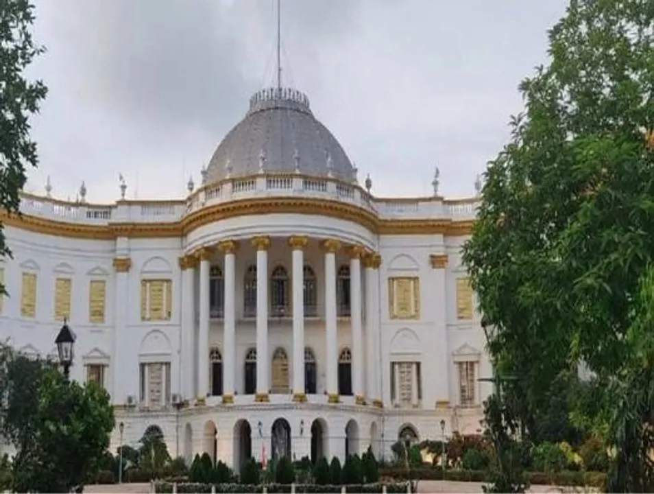 রাজ্যপালের বৈঠক চলাকালীন আগুন রাজভবনে, ছড়াল আতঙ্ক