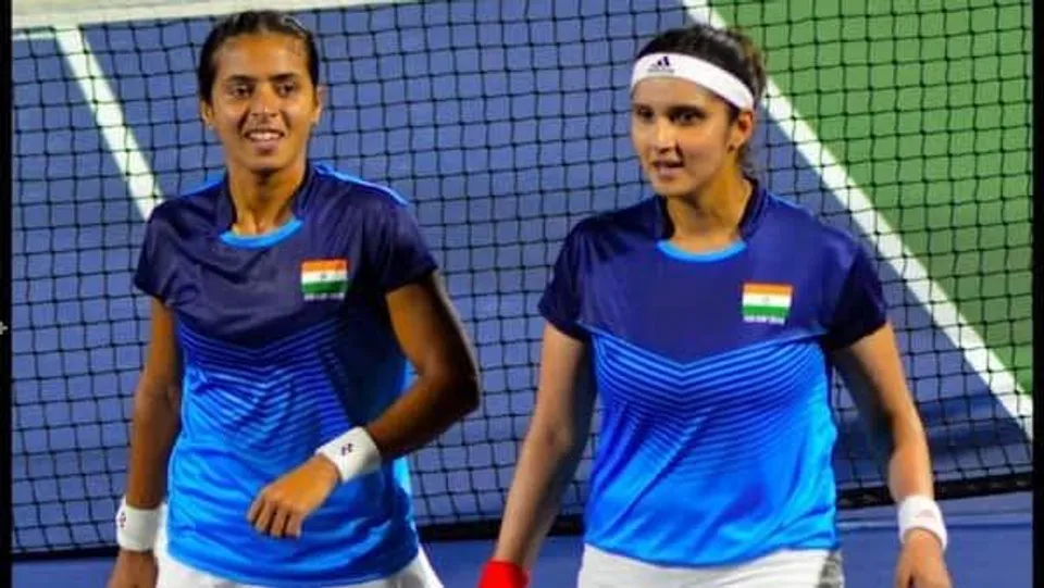 Sania-Ankita wins first set