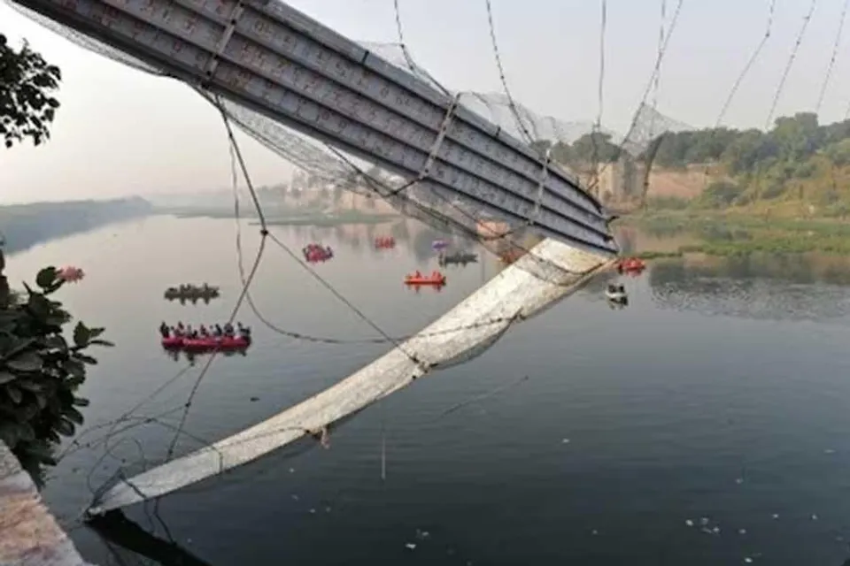 12 members of the BJP MP's family died in the bridge accident