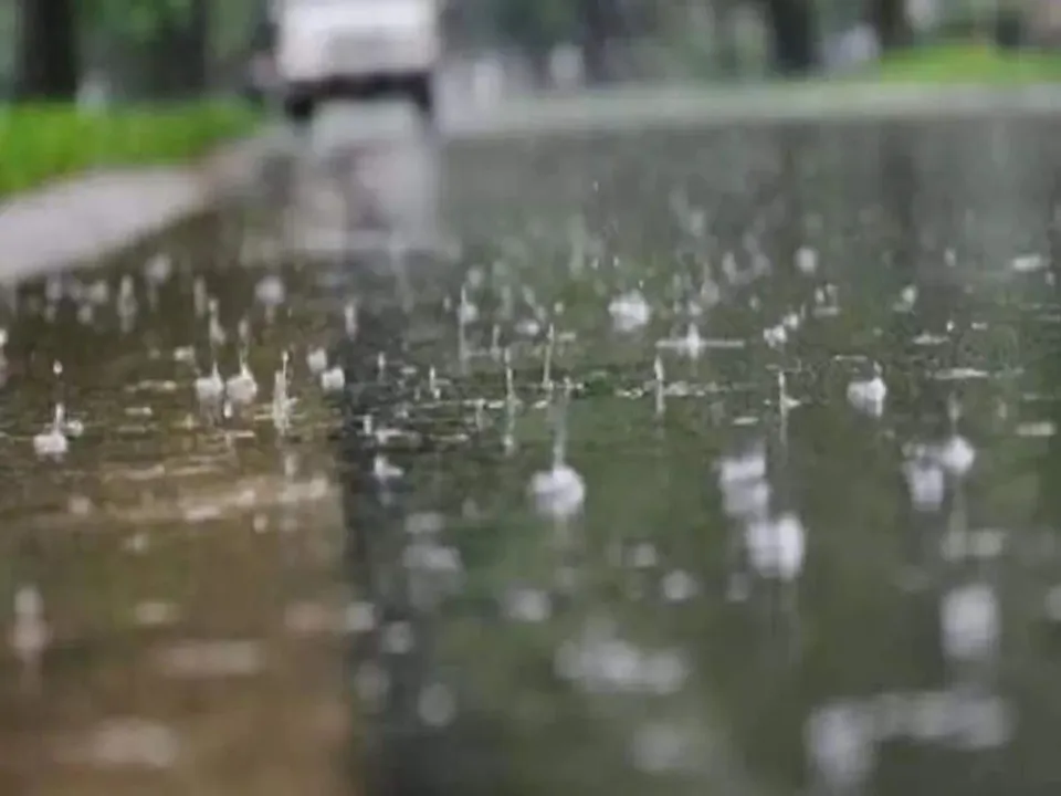 IMD predicts rain over Delhi NCR from Friday night onwards