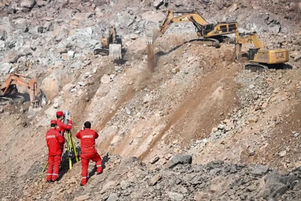 Five workers killed in China mine collapse