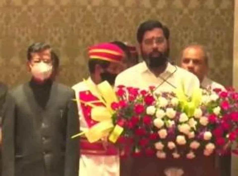 Eknath Shinde takes oath as Maharashtra CM, Devendra Fadnavis deputy