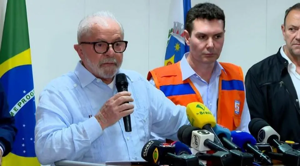 Brazilian president calls Bolsonaro protesters "fascists" and says they will be "found and punished"