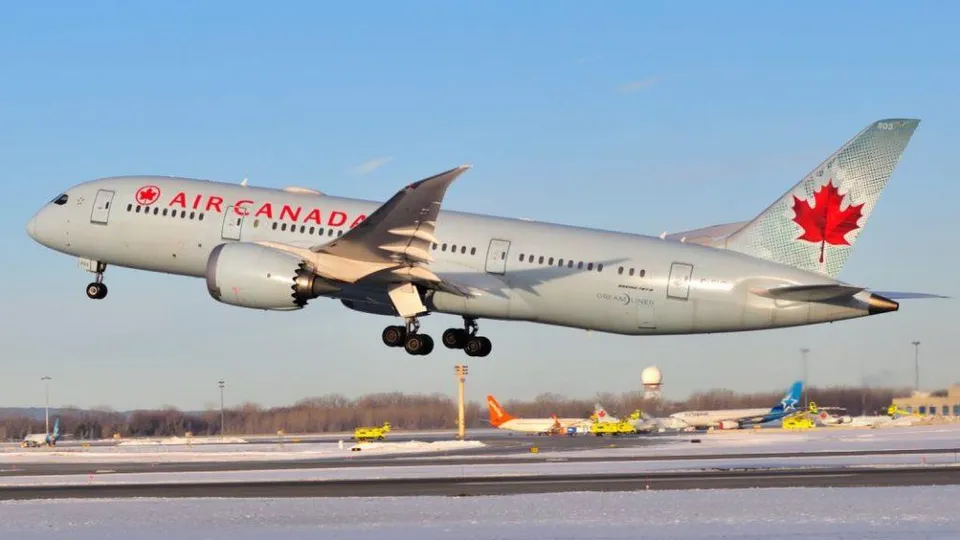 AIR CANADA SUSPENDS FLIGHTS BETWEEN VANCOUVER AND  DELHI Due to 'UNVIABLE' ROUTE AROUND RUSSIA 🪆 , UKRAINE