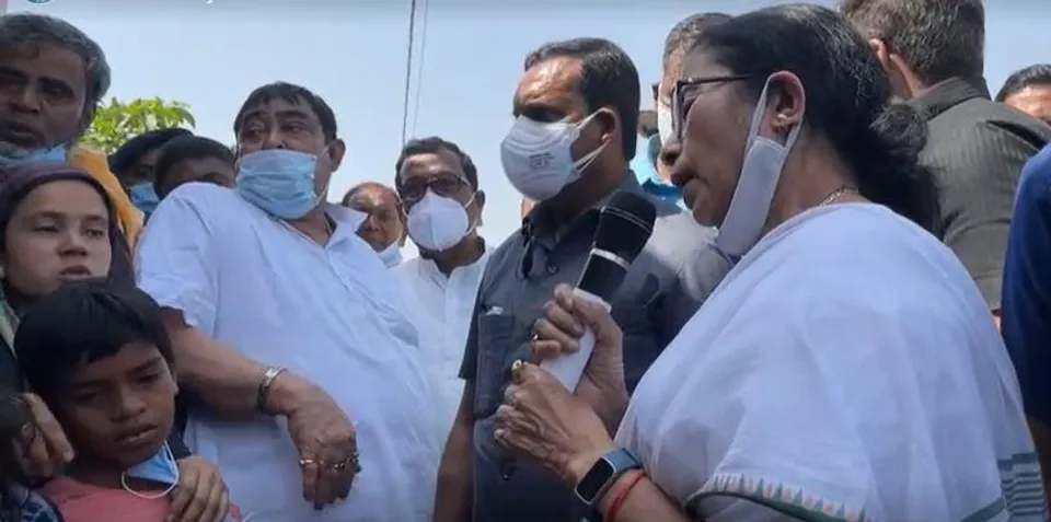 Mamata announces Rs 5 lakh to the families of the Rampurhat victims