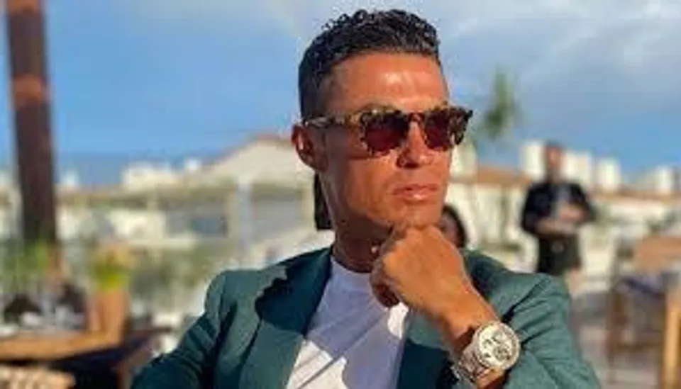 Ronaldo In A Happy Mood On Holidays