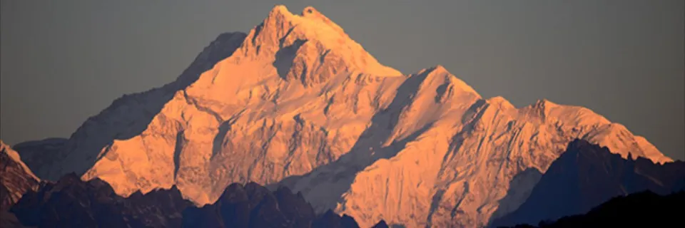 Just touch the mountains