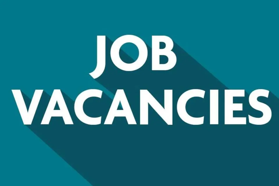 Job opportunities at the airport for secondary pass