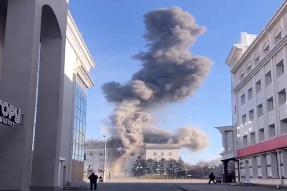 Russia shelled the regional administration building in Kherson