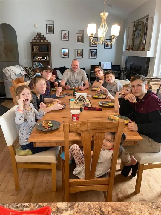 ADOPTED CHILDREN FROM UKRAINE,WHO LEFT DAYS BEFORE THE INVASION, NOW HAPPY AND SAFE WITH MANITOBA,(CANADA) FAMILY.