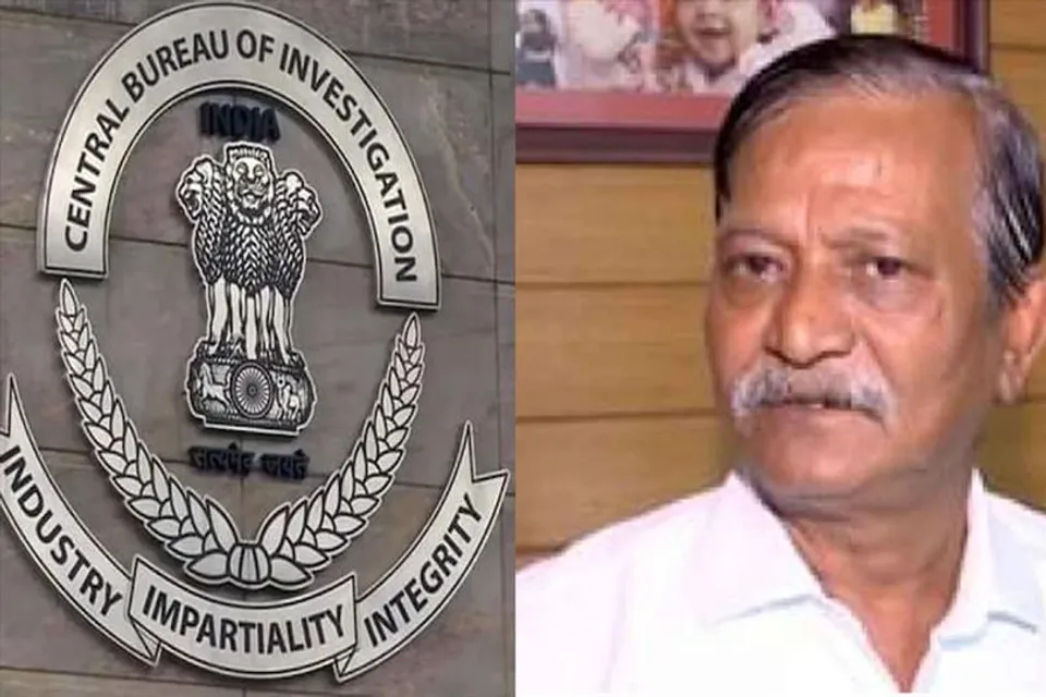 Sujaykrishna Bhadra at Nizam Palace on CBI's summons in   Recruitment corruption case