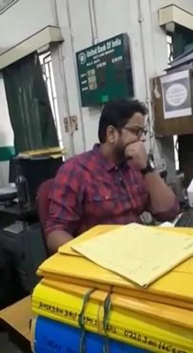 No masks inside bank in violation of government order: Viral video