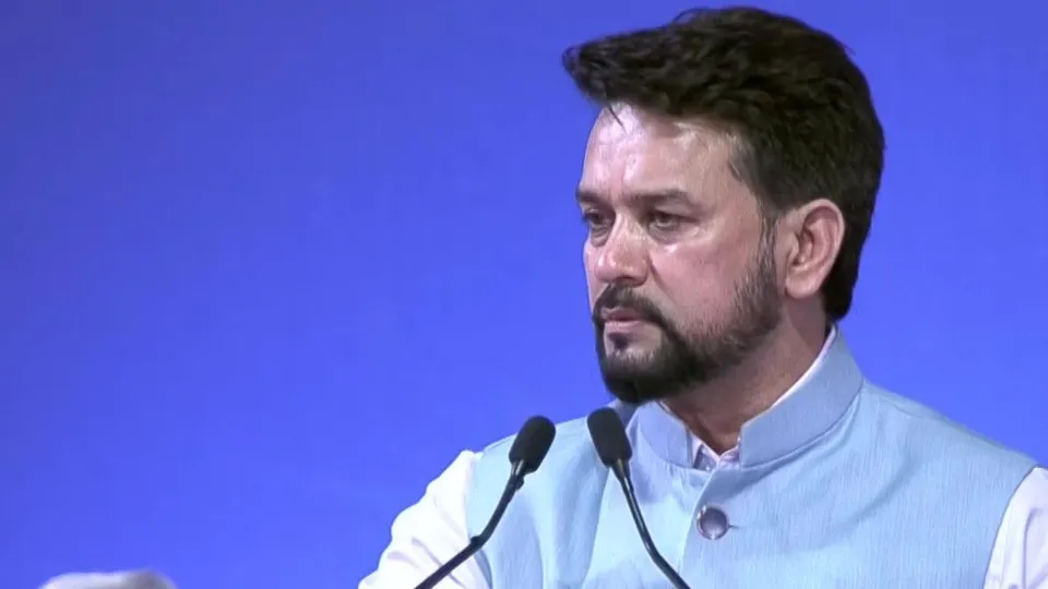 Every participant has to play with a sports attitude, said the Union Minister