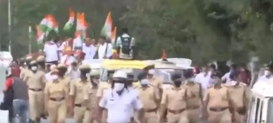 Congress protest  fuel and LPG prices