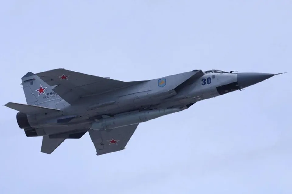 Ukraine: 60 feared dead in school bombing