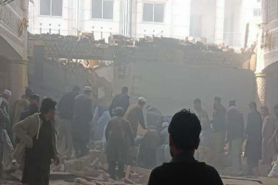 Terrible blast at mosque in Peshawar, 15 dead