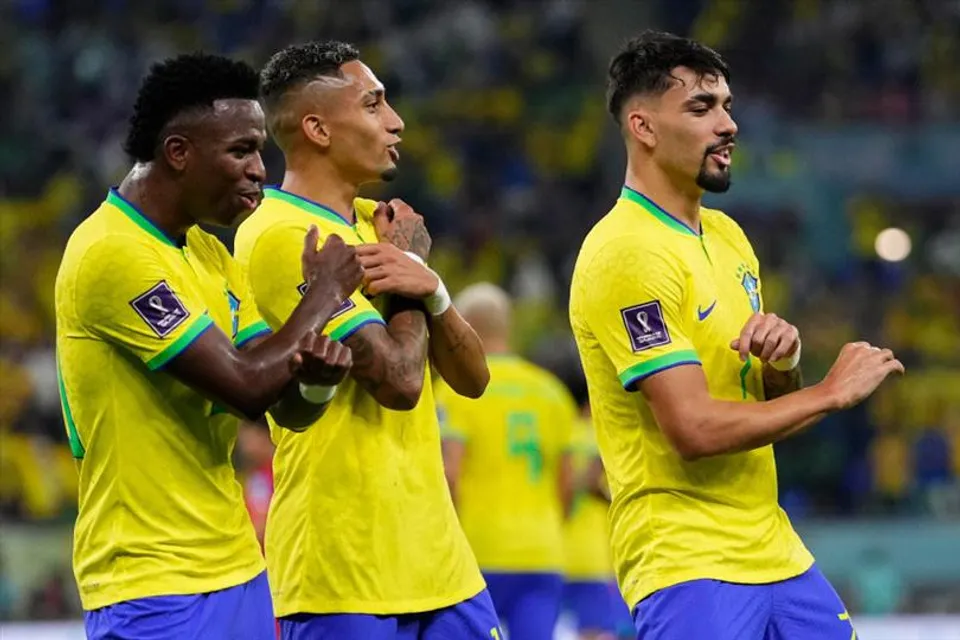 Which teams have reached the quarter finals so far?