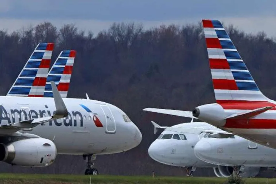 1,200 flights to, from, & within the United States delayed and 93 flights has been cancelled
