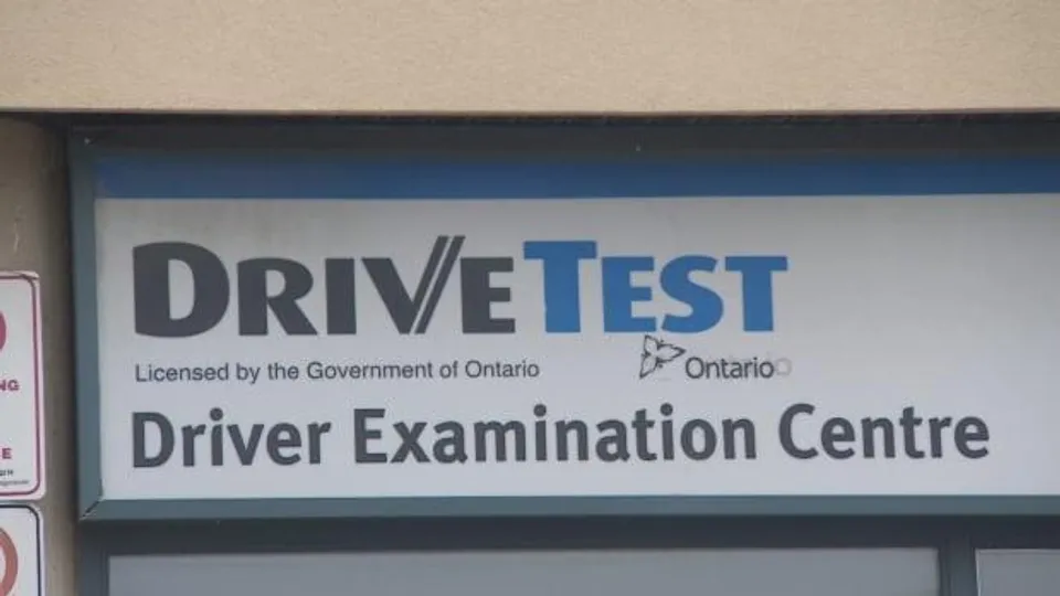 YOU CAN NOW PASS ONTARIO'S FINAL DRIVER'S LICENCE ROAD TEST WITHOUT SHOWING YOU CAN PARALLEL PARK.