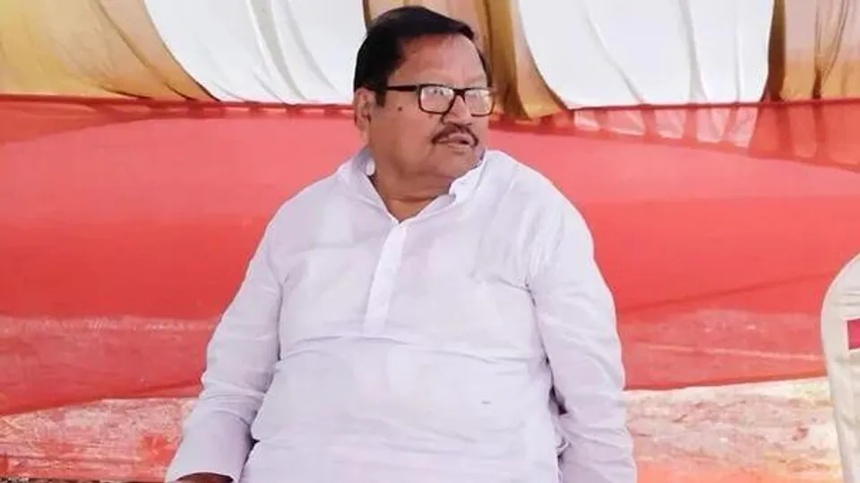 Minister of State for Education Paresh Adhikari at the CBI office ahead of time