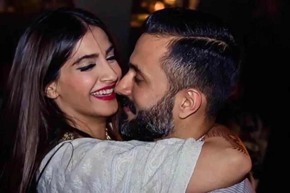 Sonam kapoor’s sweet birthday note for husband Anand Ahuja