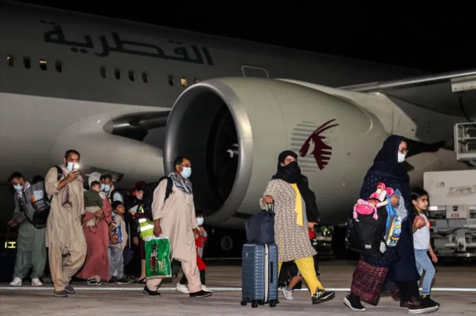 With 21 US citizens another Evacuation Flight leaves Afghanistan