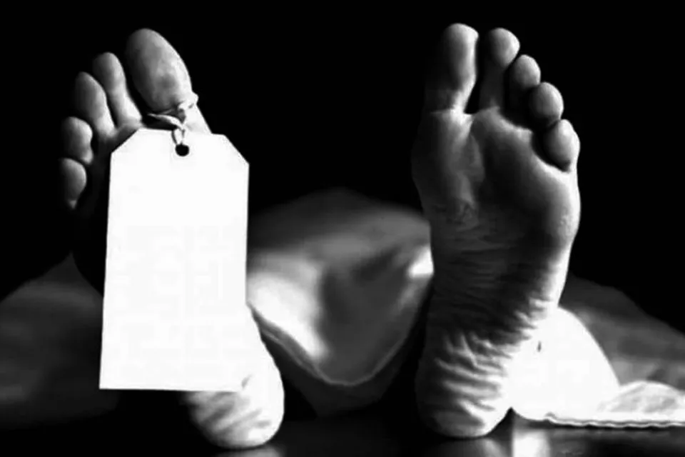 Autopsy corpses in the doctors' workshop?