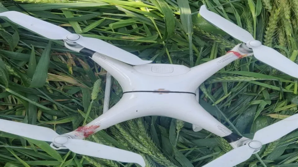 Pakistan looks at the Punjab border!