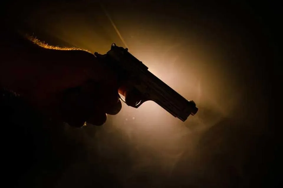 22 YEAR OLD SHOT DEAD IN THE SUSPICION OF BURGLAR