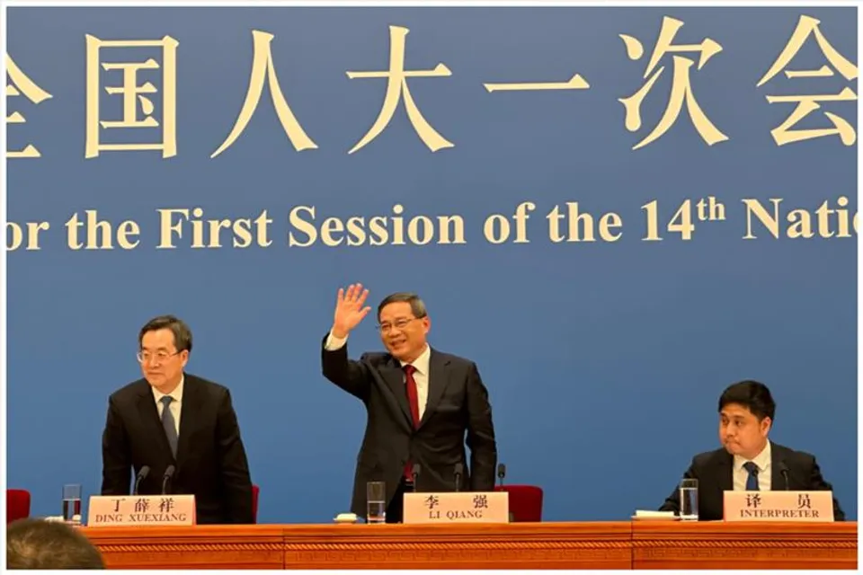 New Chinese premier hardens stand on Taiwan, justifies harsh lockdown