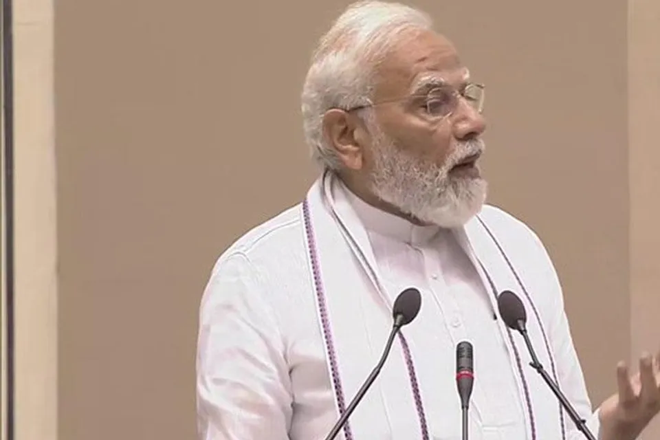 PM's message to emphasise on digitization in judiciary too