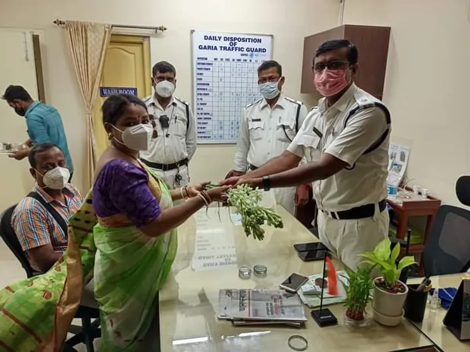 Kolkata Police salutes civic consciousness