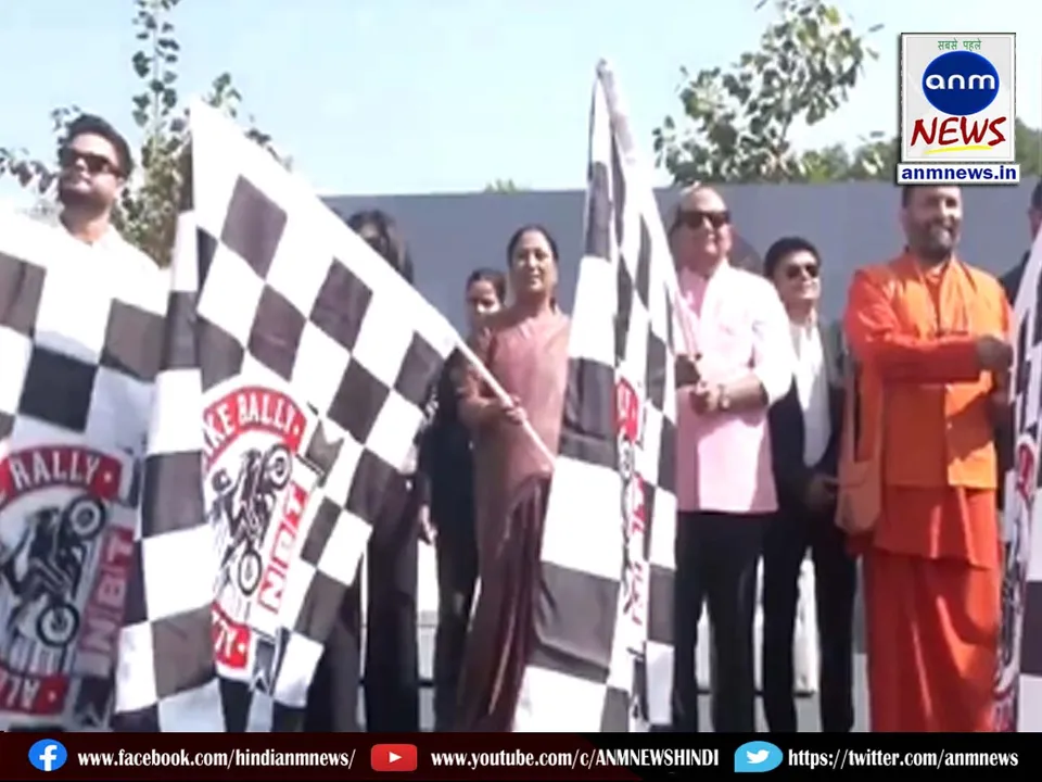 women bike rally