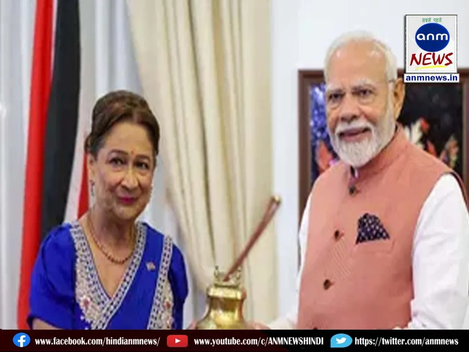 Modi gave a gift to Kamala