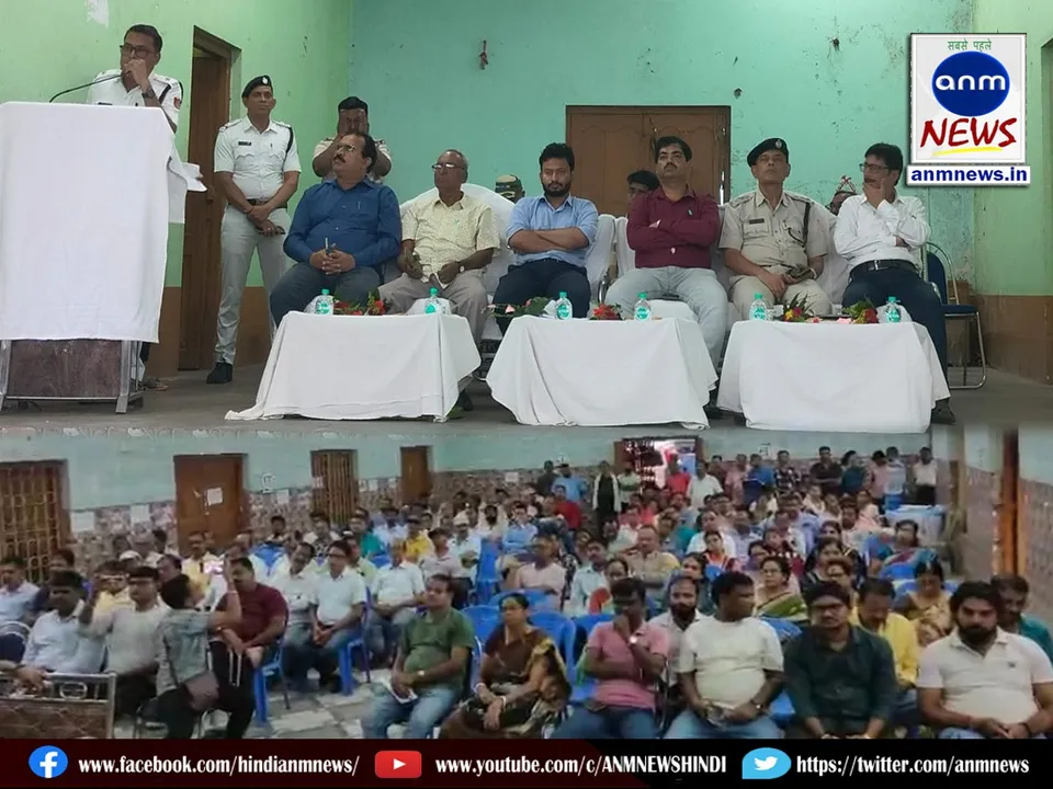 Administrative officials held a meeting with the Puja committees of Salanpur area