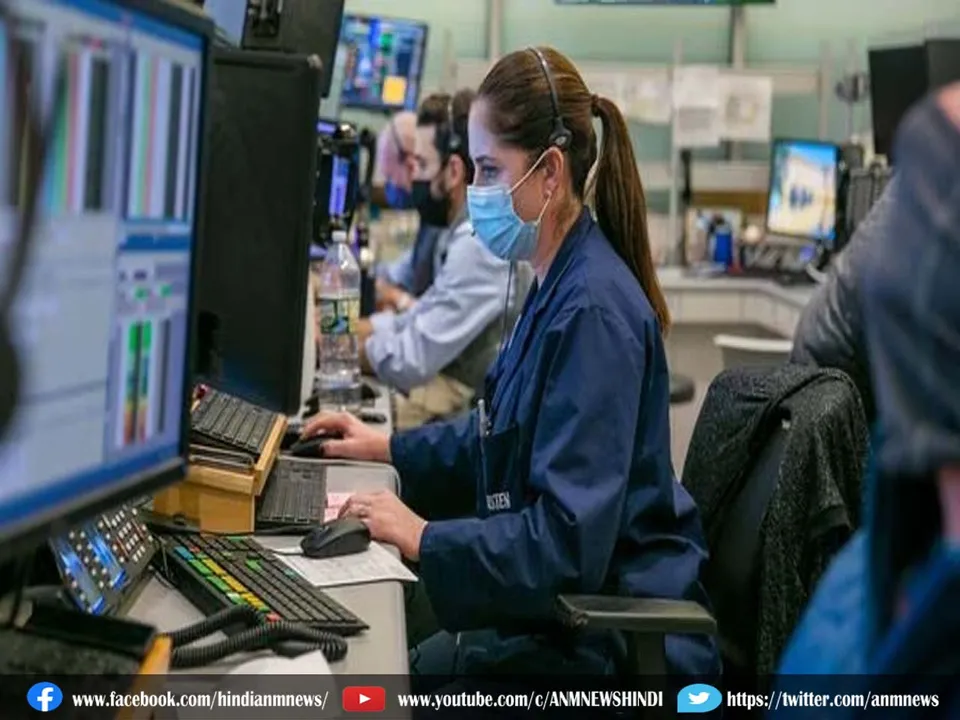 Women employees.