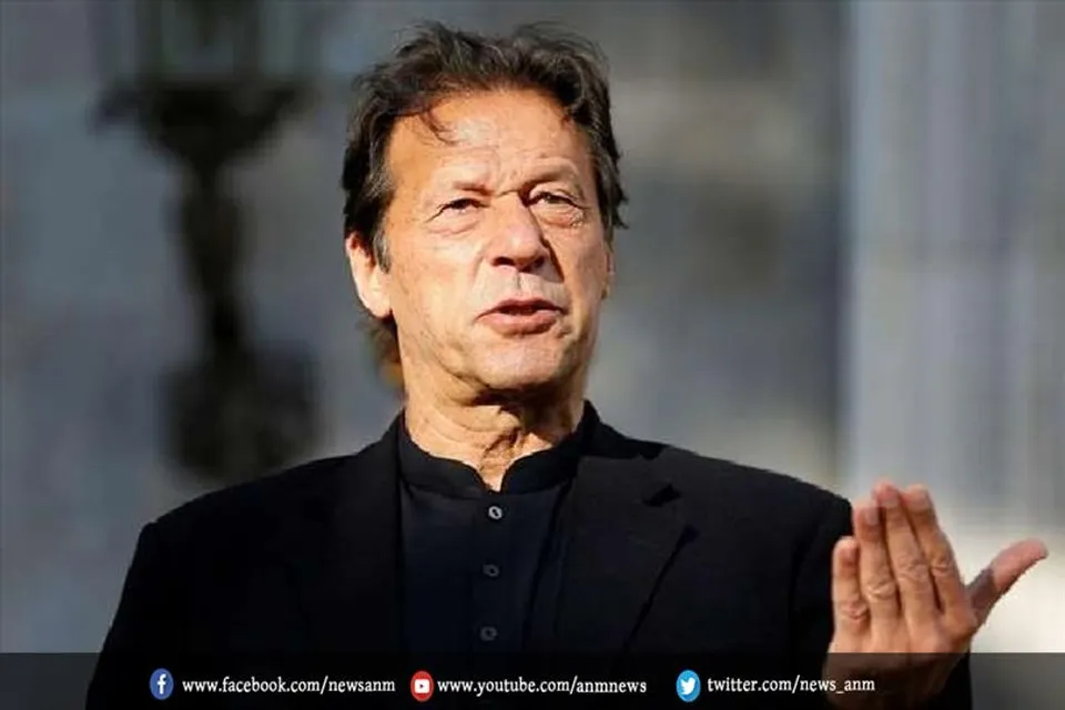 पाकिस्तान की आर्थिक स्थिति हो रही खराब