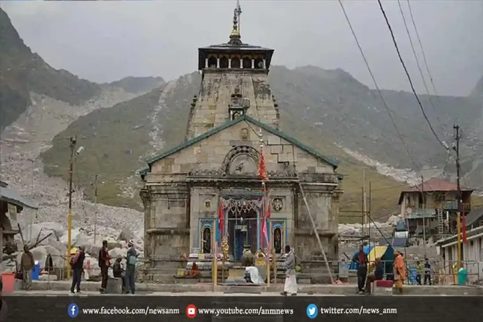 चार धाम तीर्थयात्रियों को मिलेगा ₹1 लाख का दुर्घटना बीमा कवर