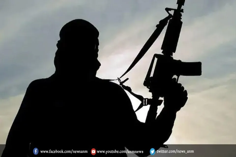 शोपियां से दो आतंकी मददगार हथियार के साथ गिरफ्तार