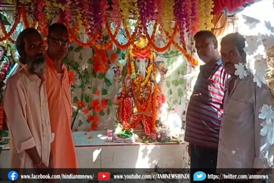 श्री गणेश सेवा समिति की तरफ से गणेश पुजा का आयोजन
